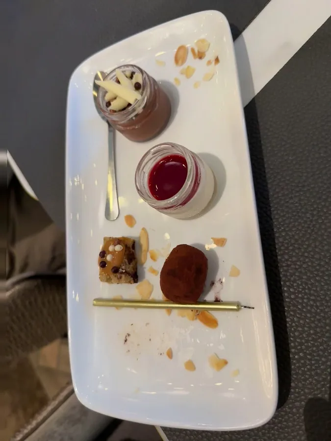 Hip Lounge, brochettes de poisson